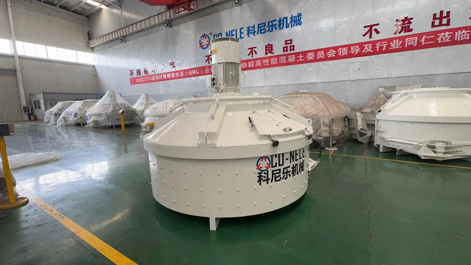 立軸行星式攪拌機2 立軸行星式攪拌機2